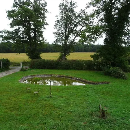 Gîte de La Ronce Dhuizon Extérieur photo